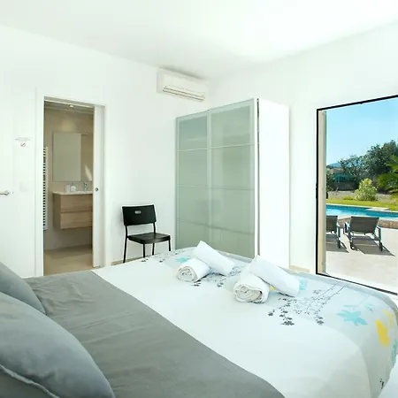 Villa Owl Bernat - 10 Min Walk To The