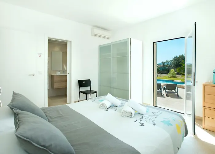 Villa Owl Bernat - 10 Min Walk To The